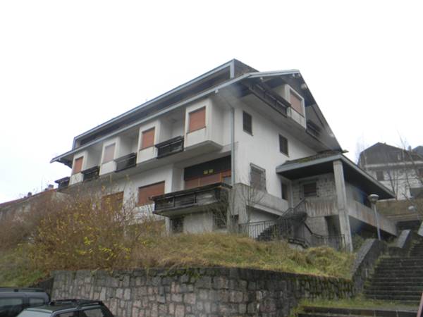 ALBERGO- RESIDENZIALE - Erto