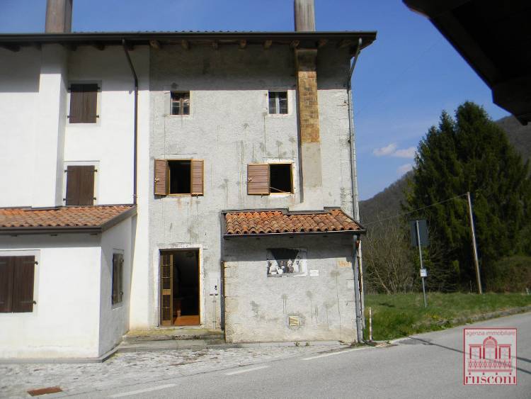 casa contigua - tramonti di Sotto (PN) loc. Faidona