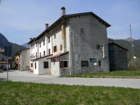 casa contigua - tramonti di Sotto (PN) loc. Faidona