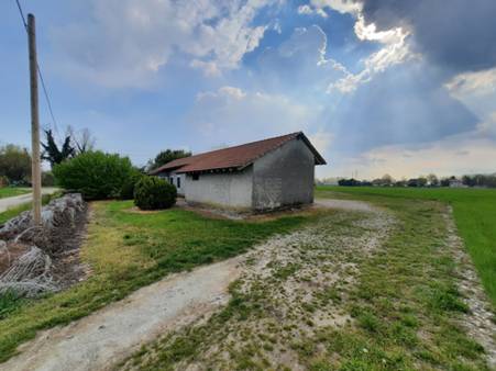 terreni agricoli e capannoni - San Vito al Tagliamento